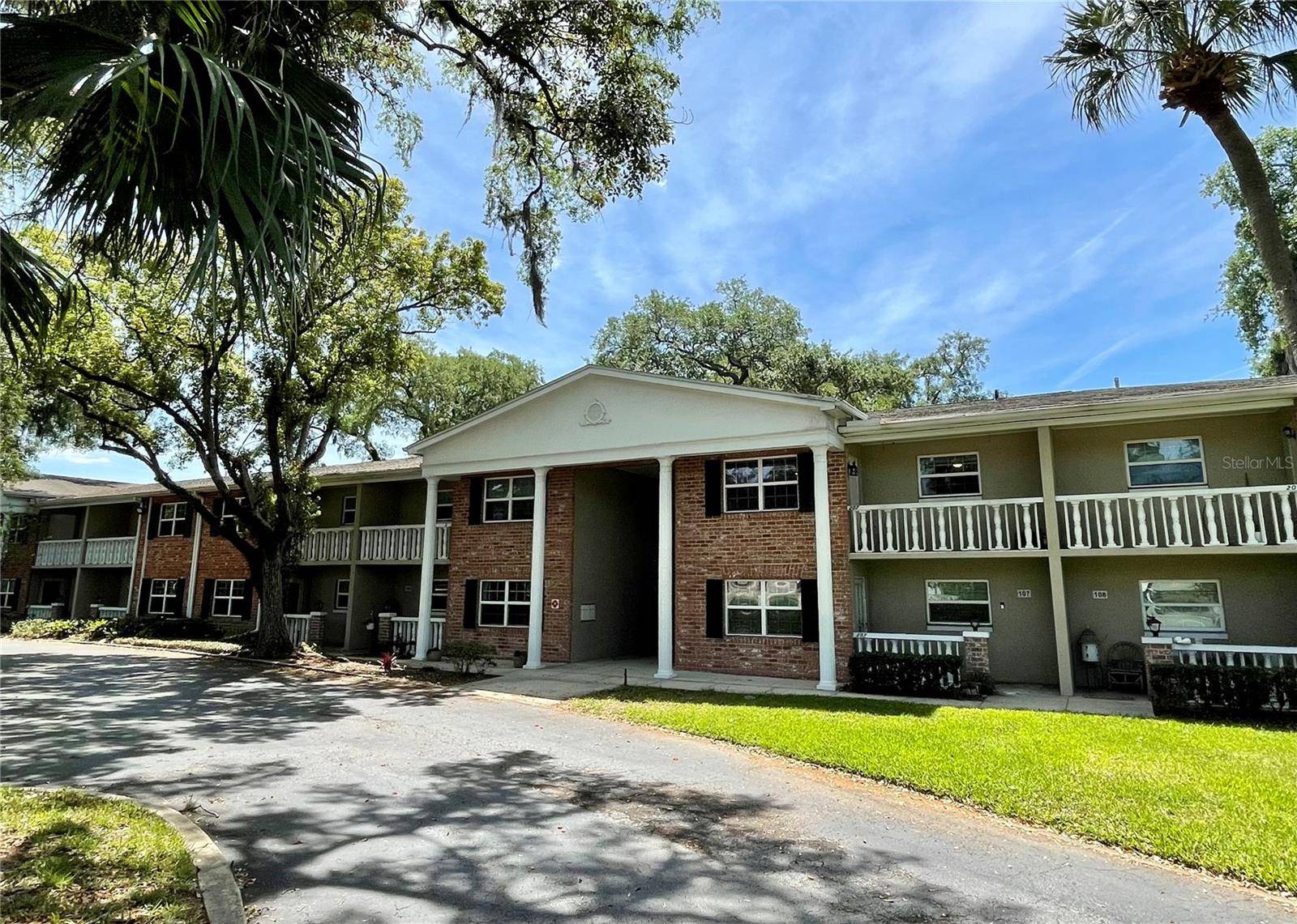 Winter Park, FL 32789,2500 LEE RD #207