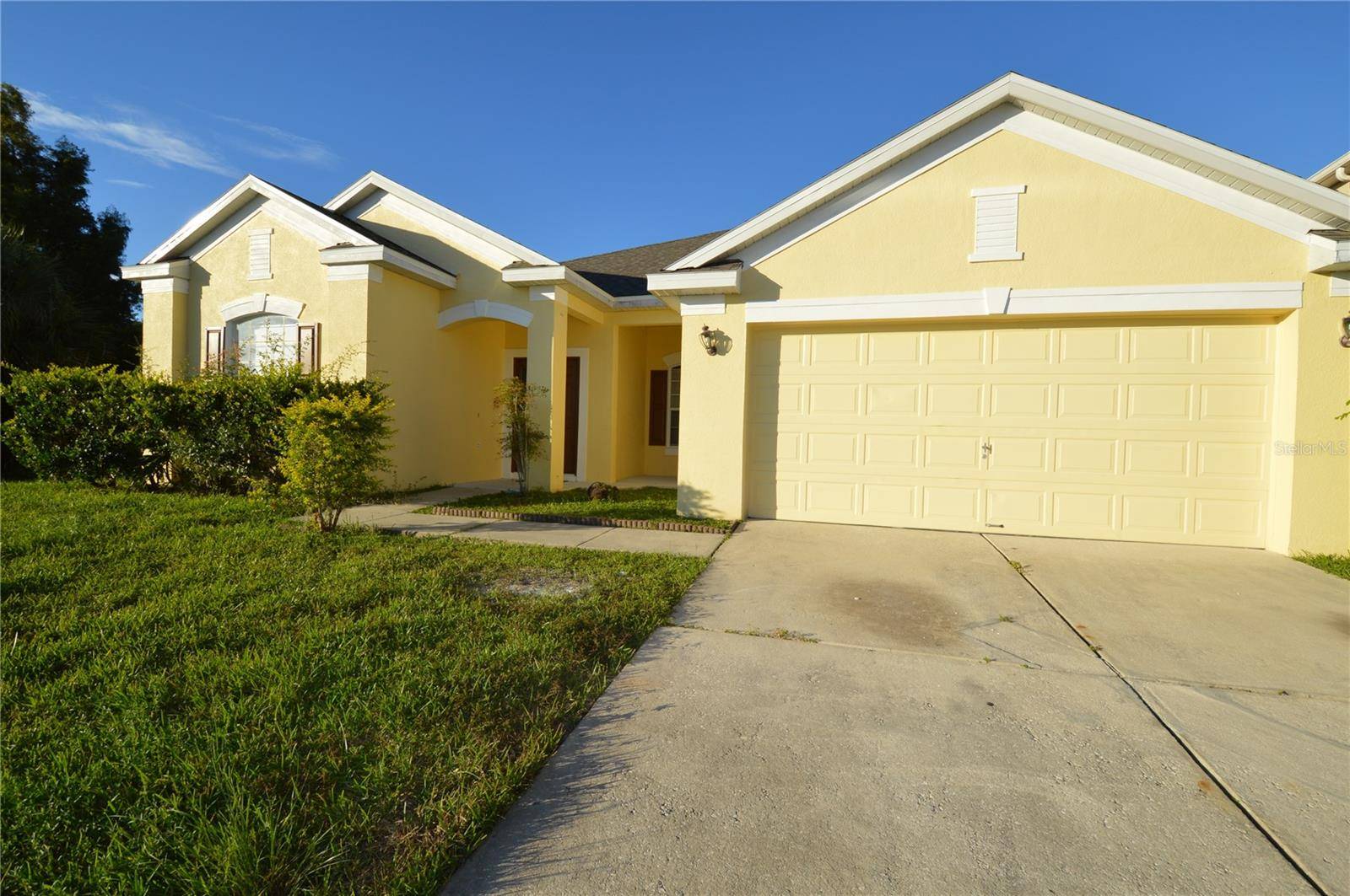 Kissimmee, FL 34746,2221 THE OAKS BLVD