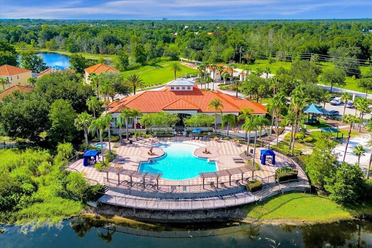 Davenport, FL 33837,573 VIOLA DR