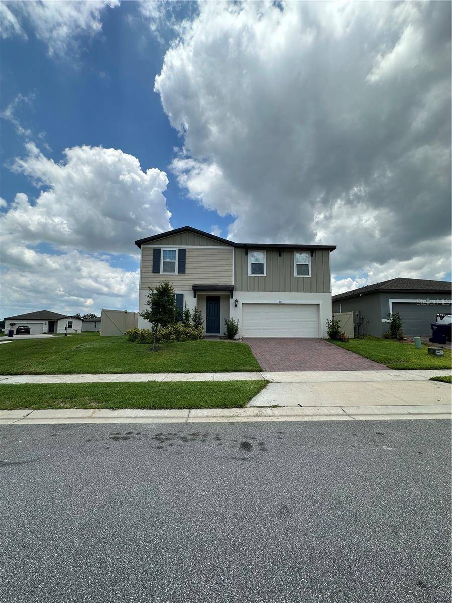 Winter Haven, FL 33881,953 CAMBRIDGE DR