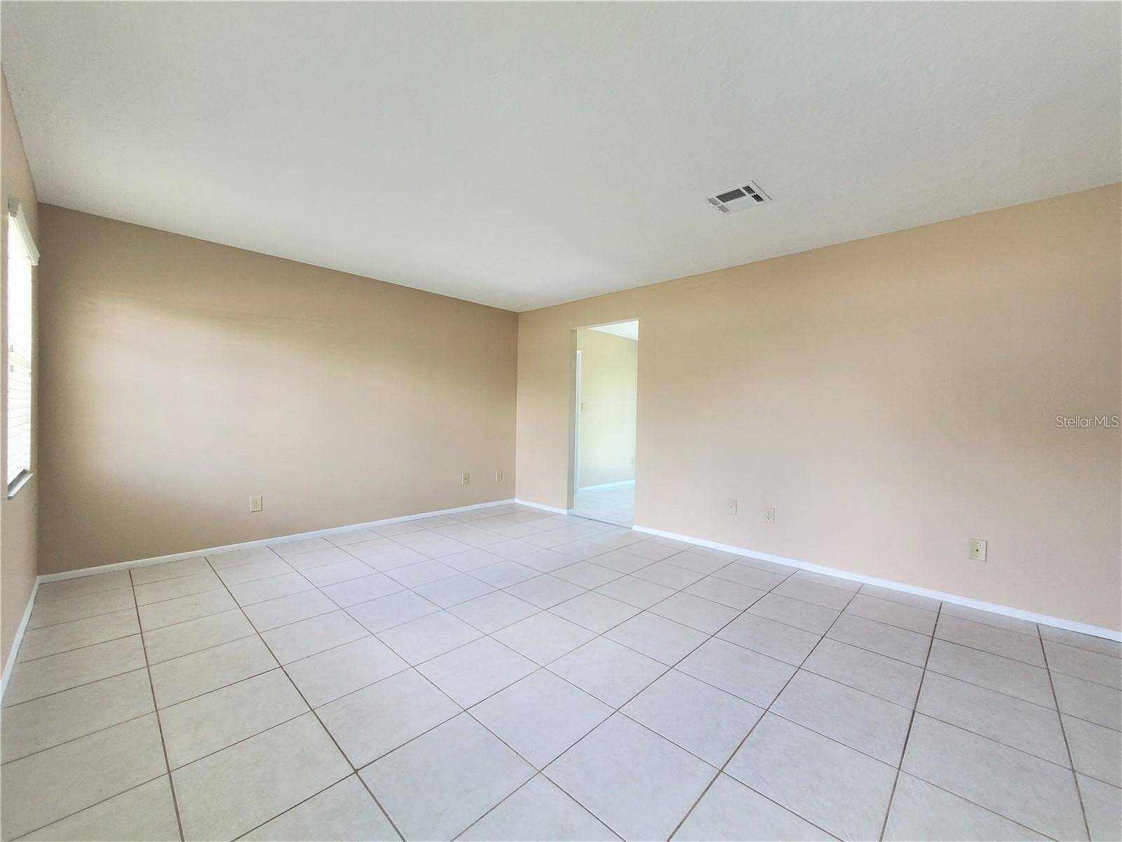 Kissimmee, FL 34743,98 PINATA CT