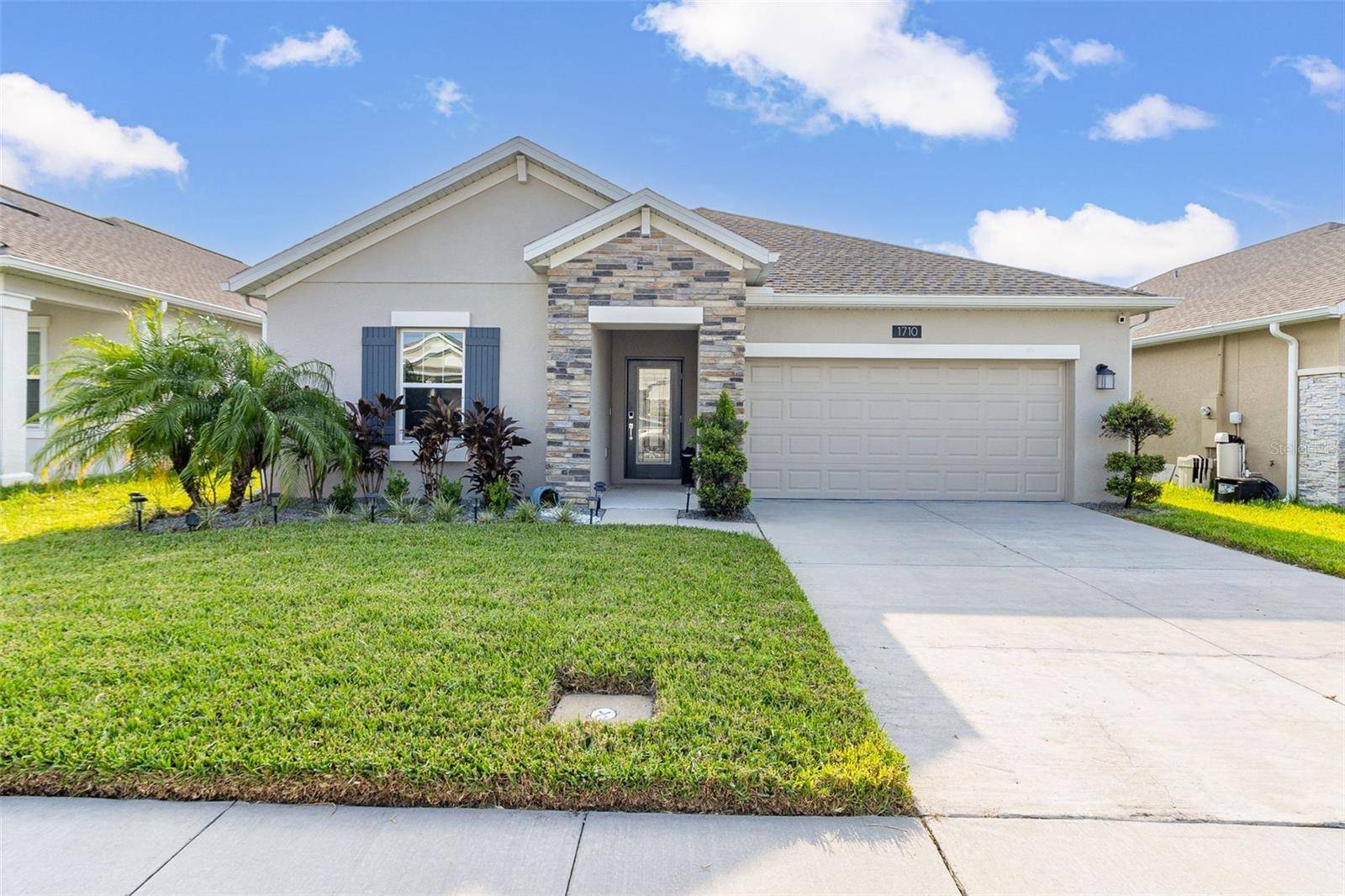 Saint Cloud, FL 34771,1710 CHATSWORTH CIR