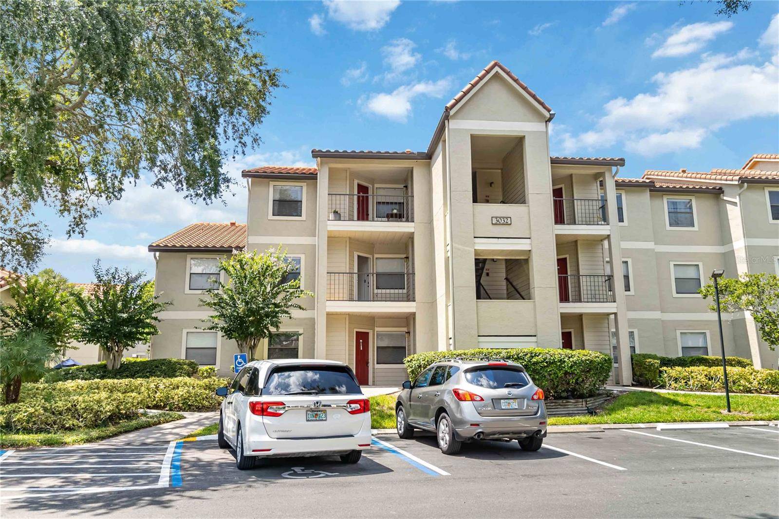 Kissimmee, FL 34747,3032 PARKWAY BLVD #201