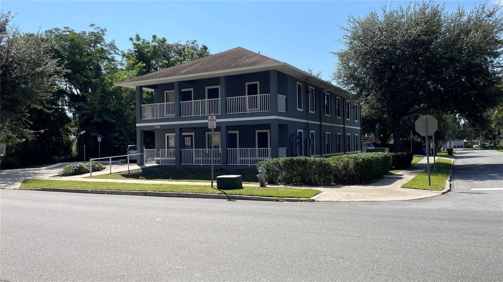 Kissimmee, FL 34741,722 PATRICK ST #205