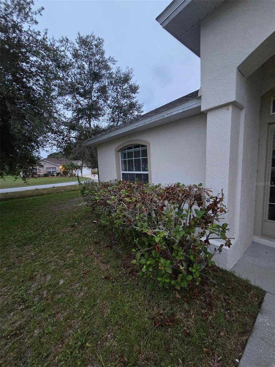 Poinciana, FL 34759,542 FINCH CT