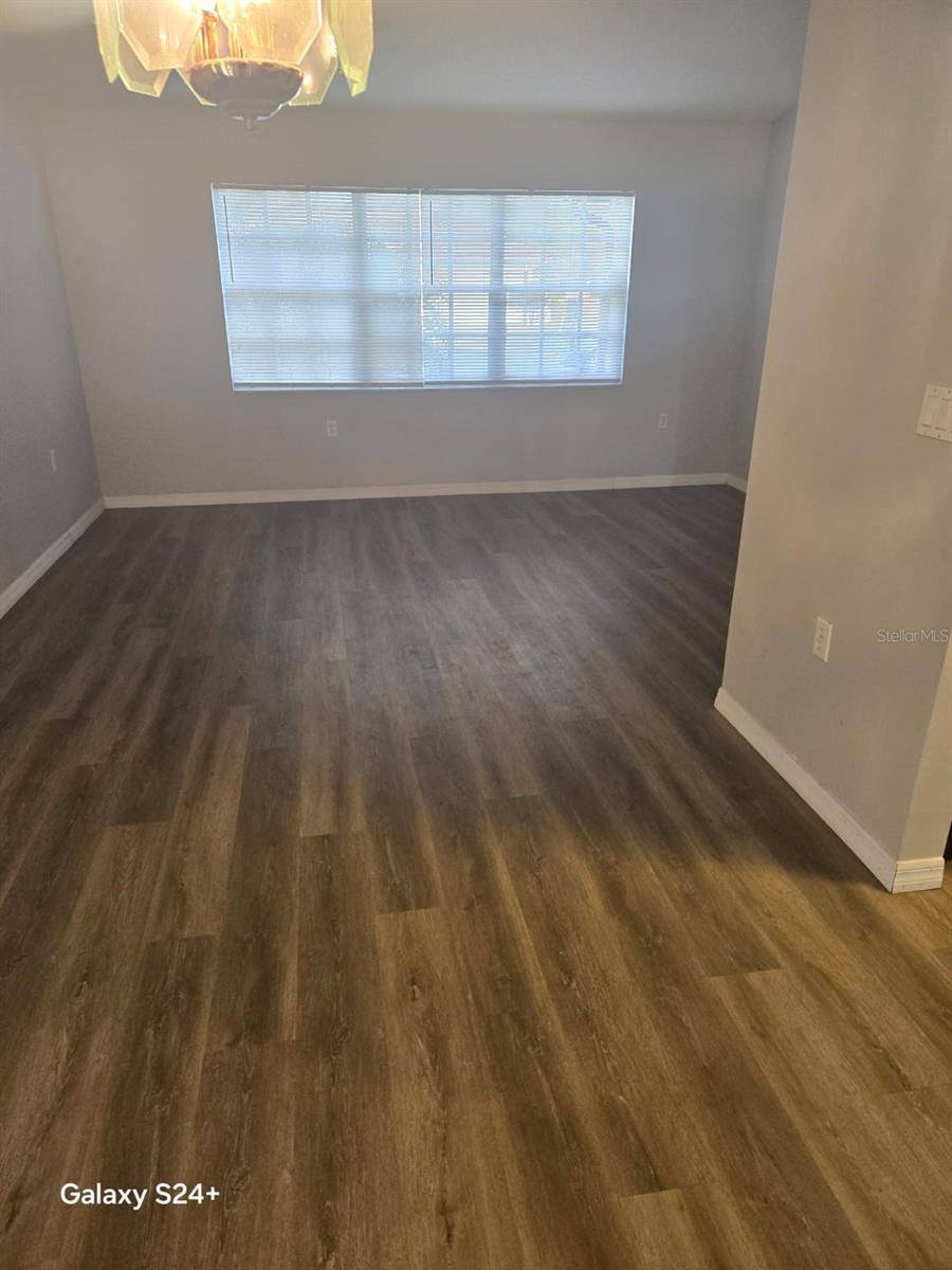 Kissimmee, FL 34758,1325 DUNBARTON CT