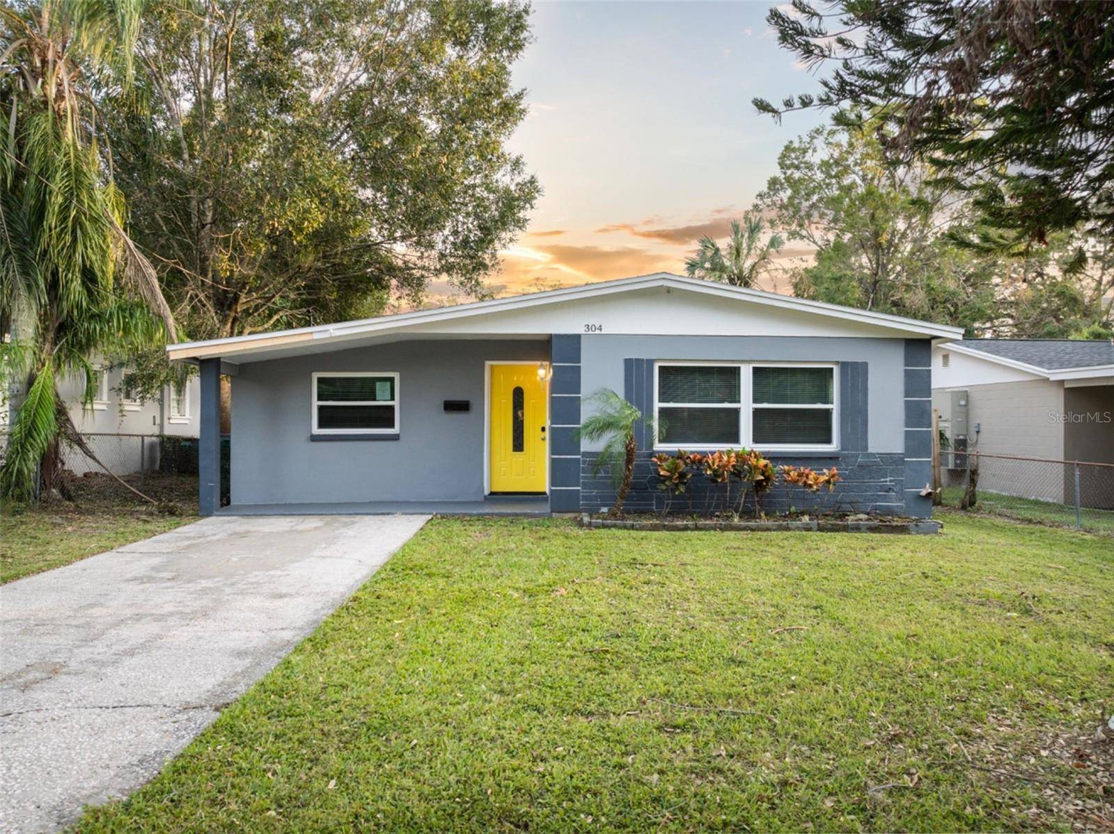 Tampa, FL 33604,304 W FERN ST