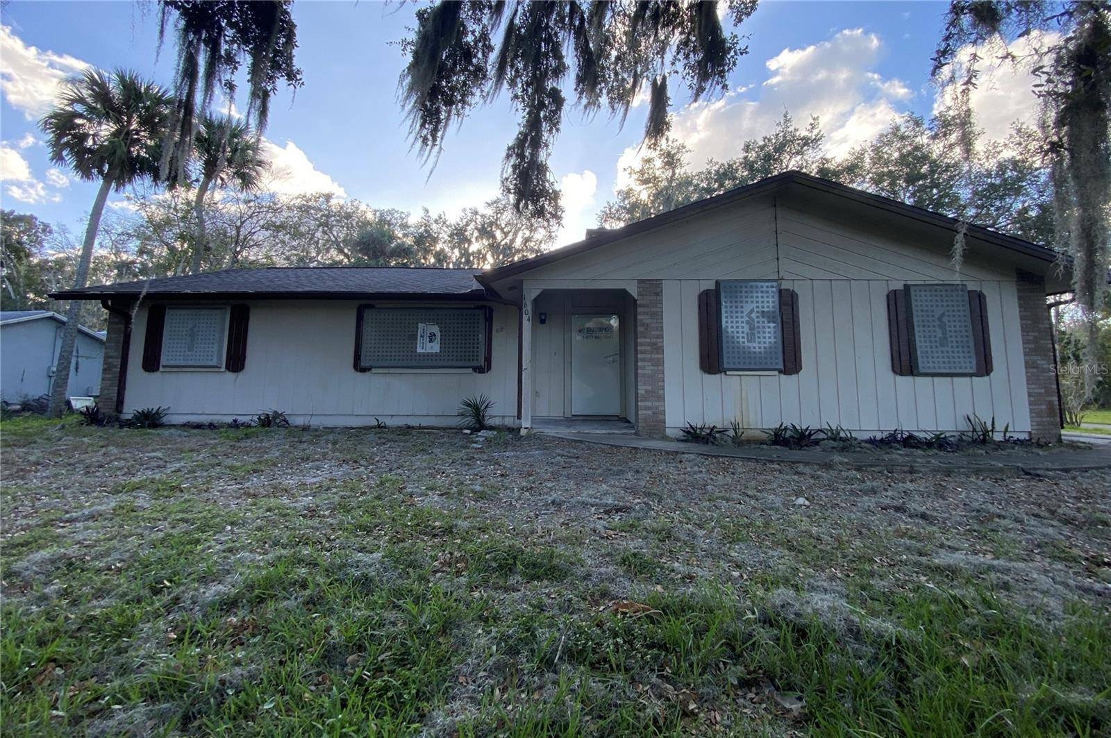 Edgewater, FL 32132,1604 ROYAL PALM DR