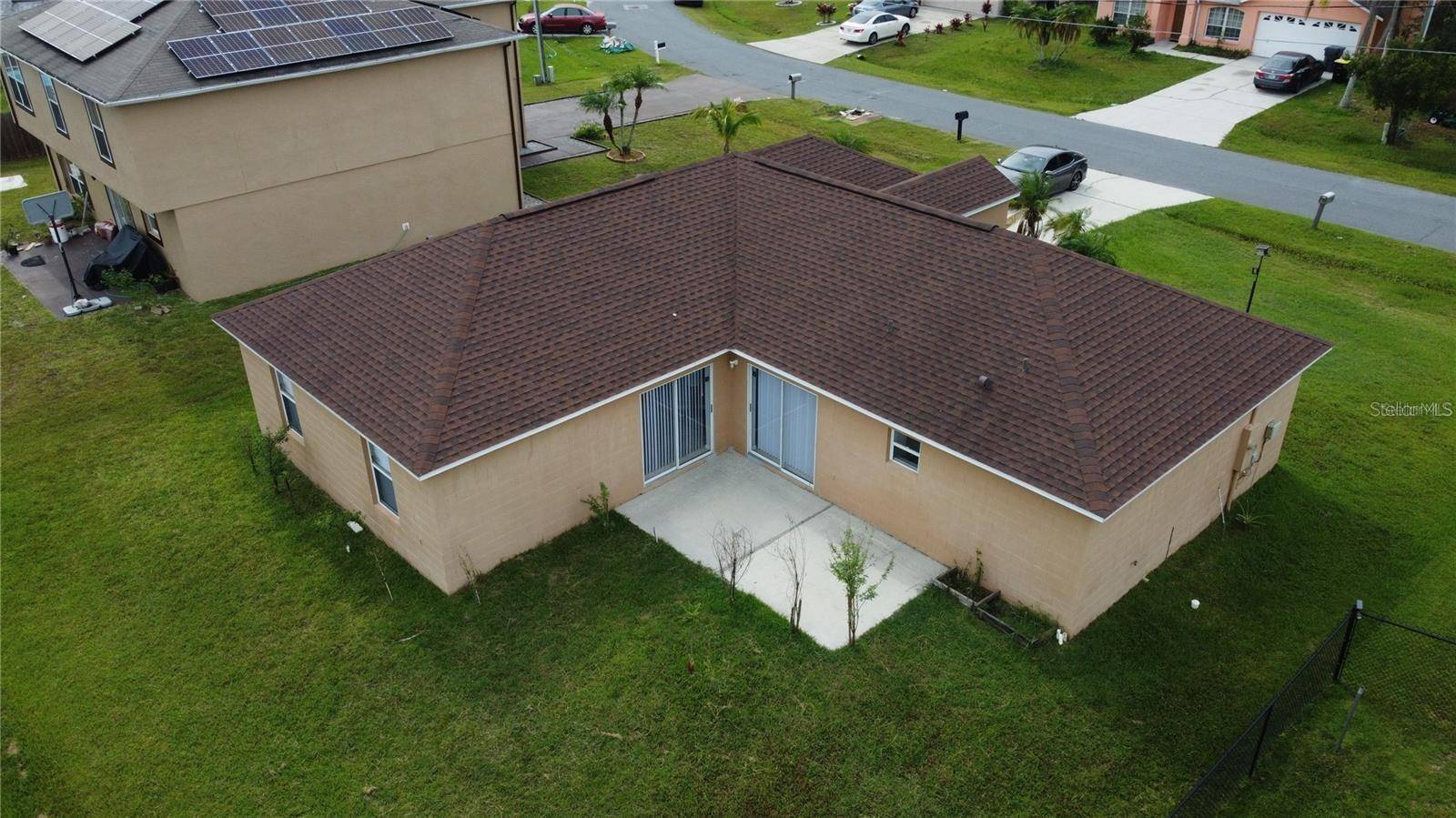 Kissimmee, FL 34759,723 PARROT CT