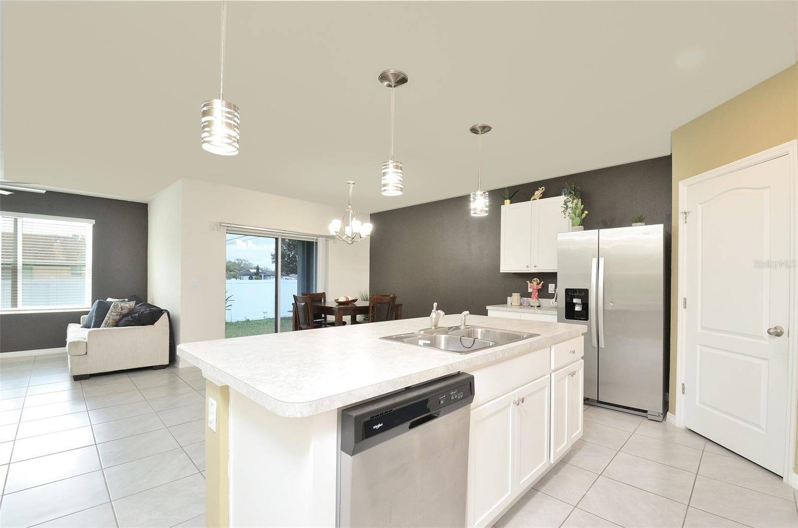 Kissimmee, FL 34758,233 TIFFANY CT