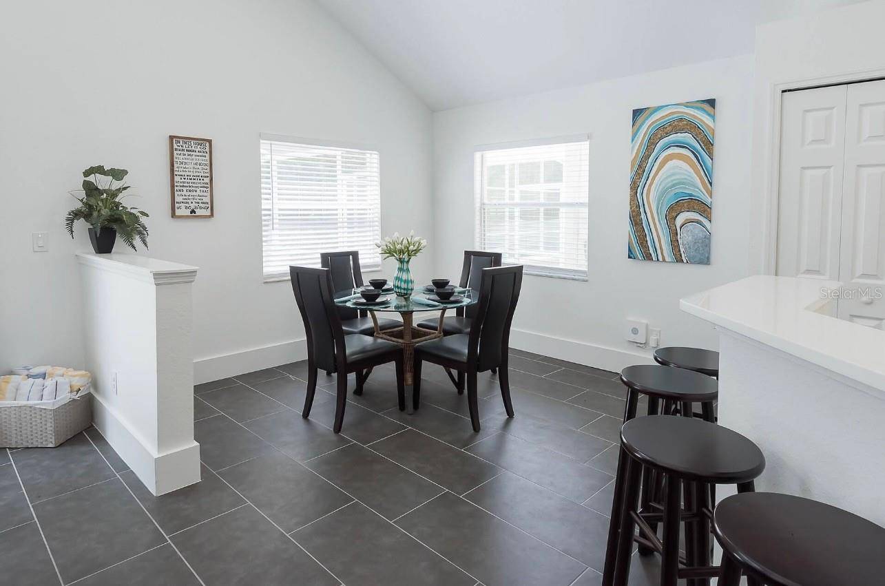 Davenport, FL 33896,152 PINEWOOD DR