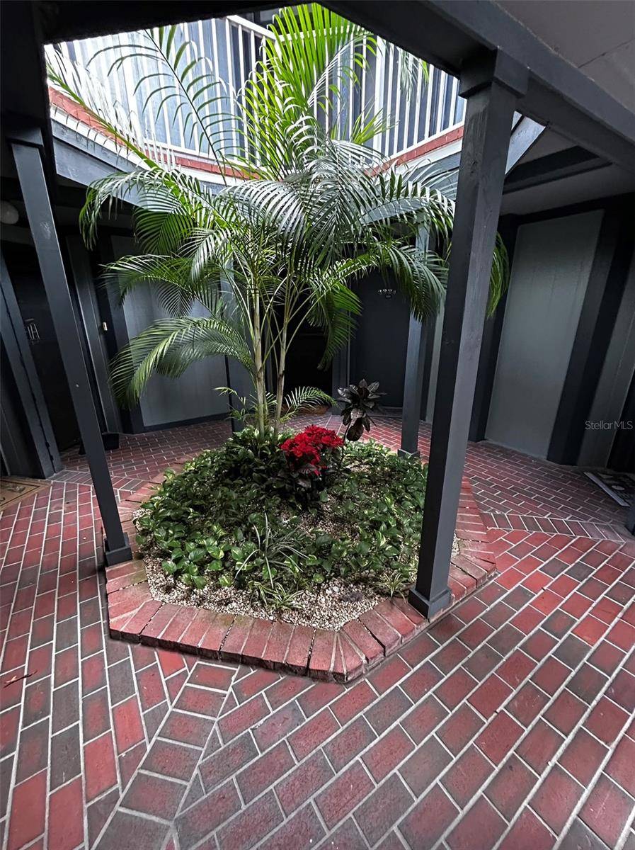 Orlando, FL 32822,3984 ATRIUM DR #4
