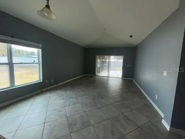 Davenport, FL 33837,228 WHISPERING PINES WAY