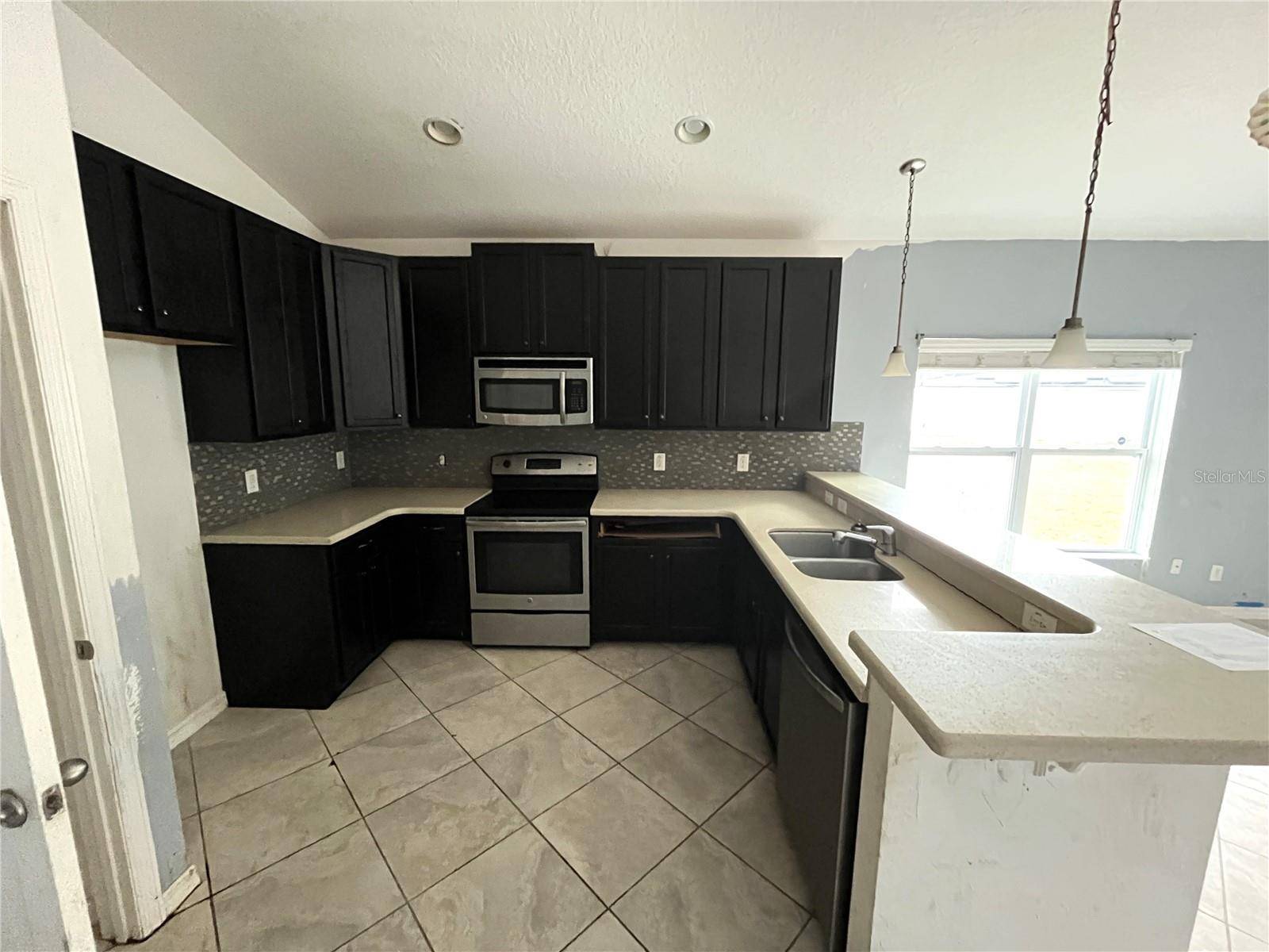 Davenport, FL 33837,228 WHISPERING PINES WAY