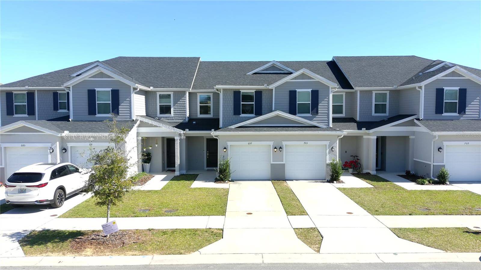 Davenport, FL 33896,697 STONEY POINT CIR