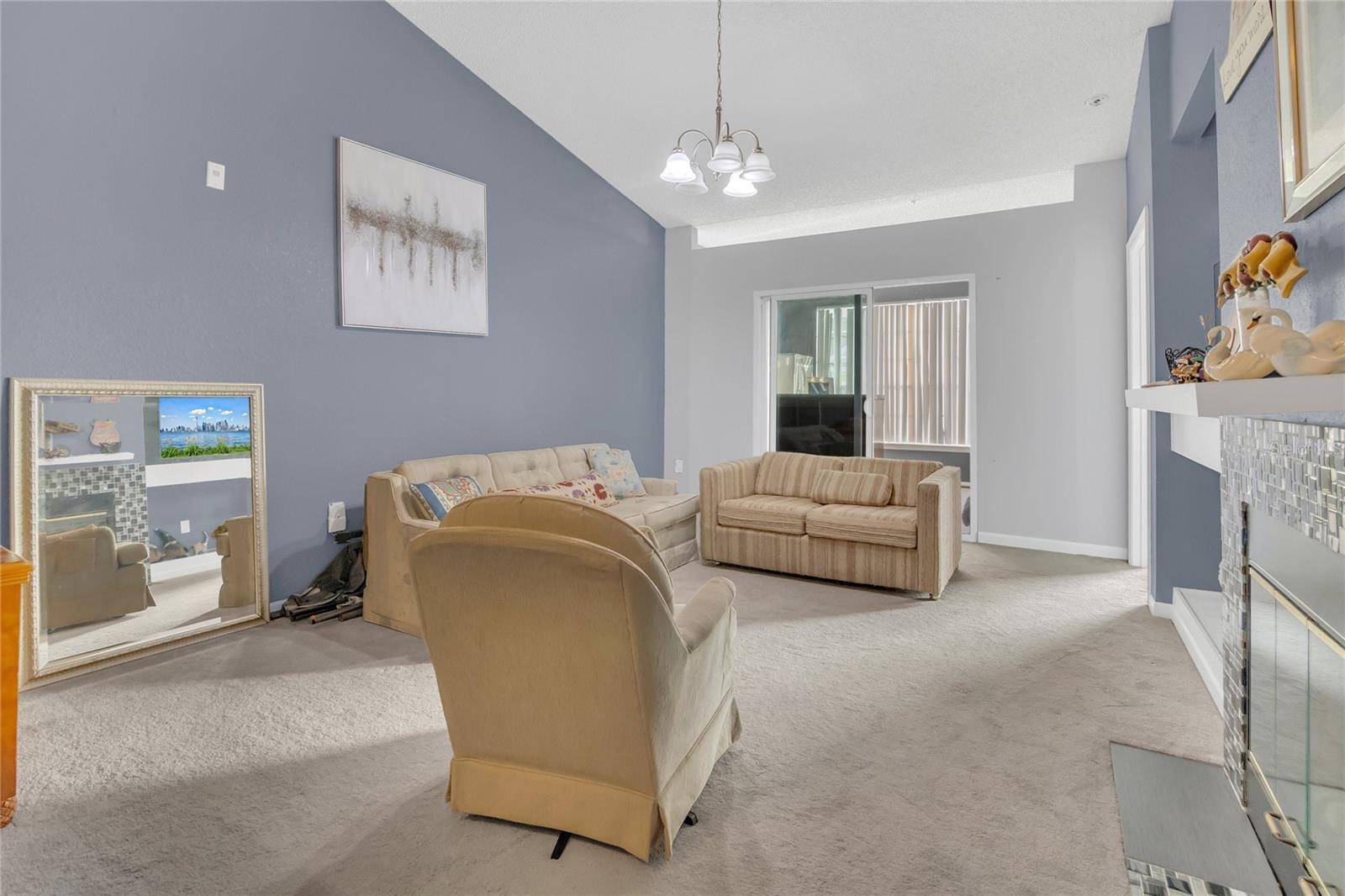 Orlando, FL 32821,8301 ELM PARK DR #634