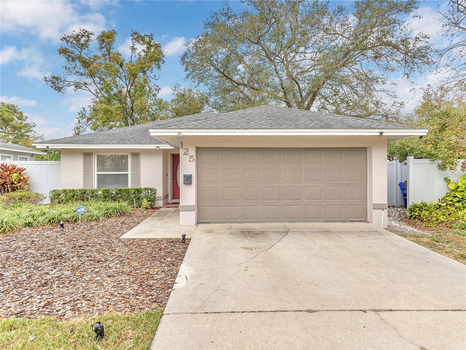 Lakeland, FL 33803,125 YOUNG PL