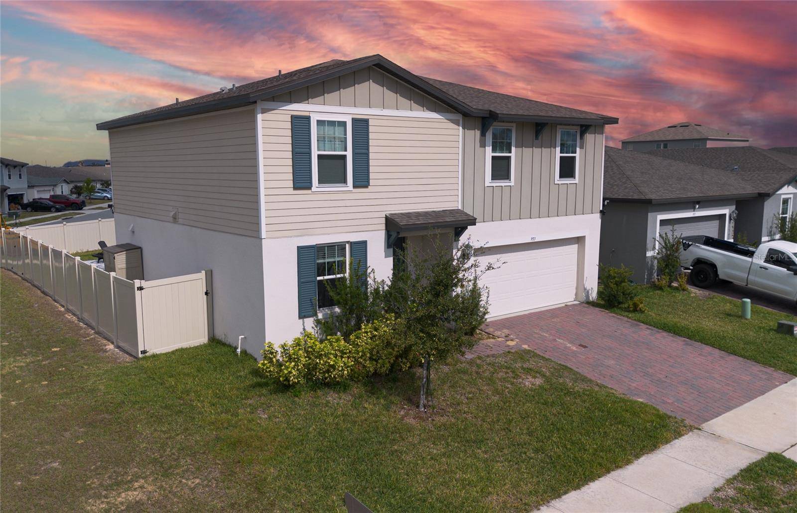 Winter Haven, FL 33881,953 CAMBRIDGE DR