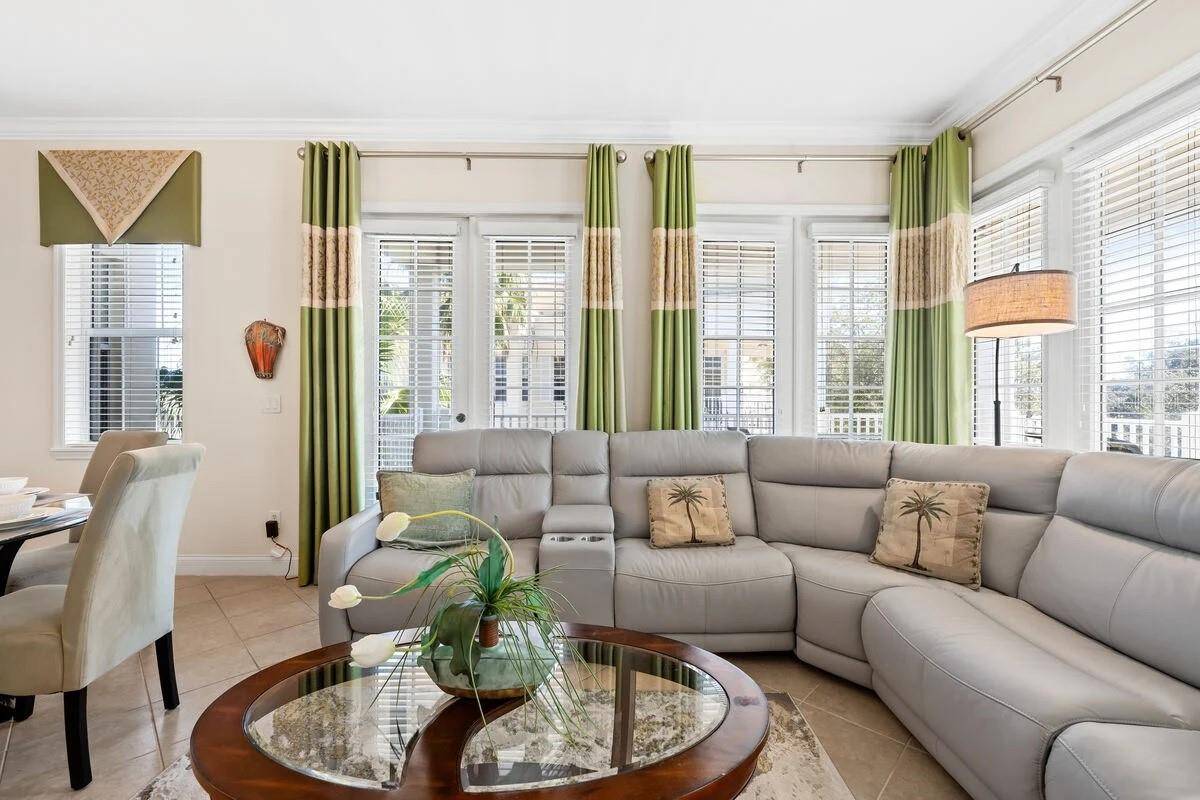 Reunion, FL 34747,7503 MOURNING DOVE CIR #301