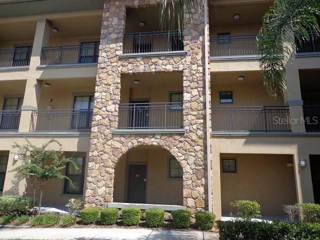 Davenport, FL 33897,902 CHARO Pkwy #624