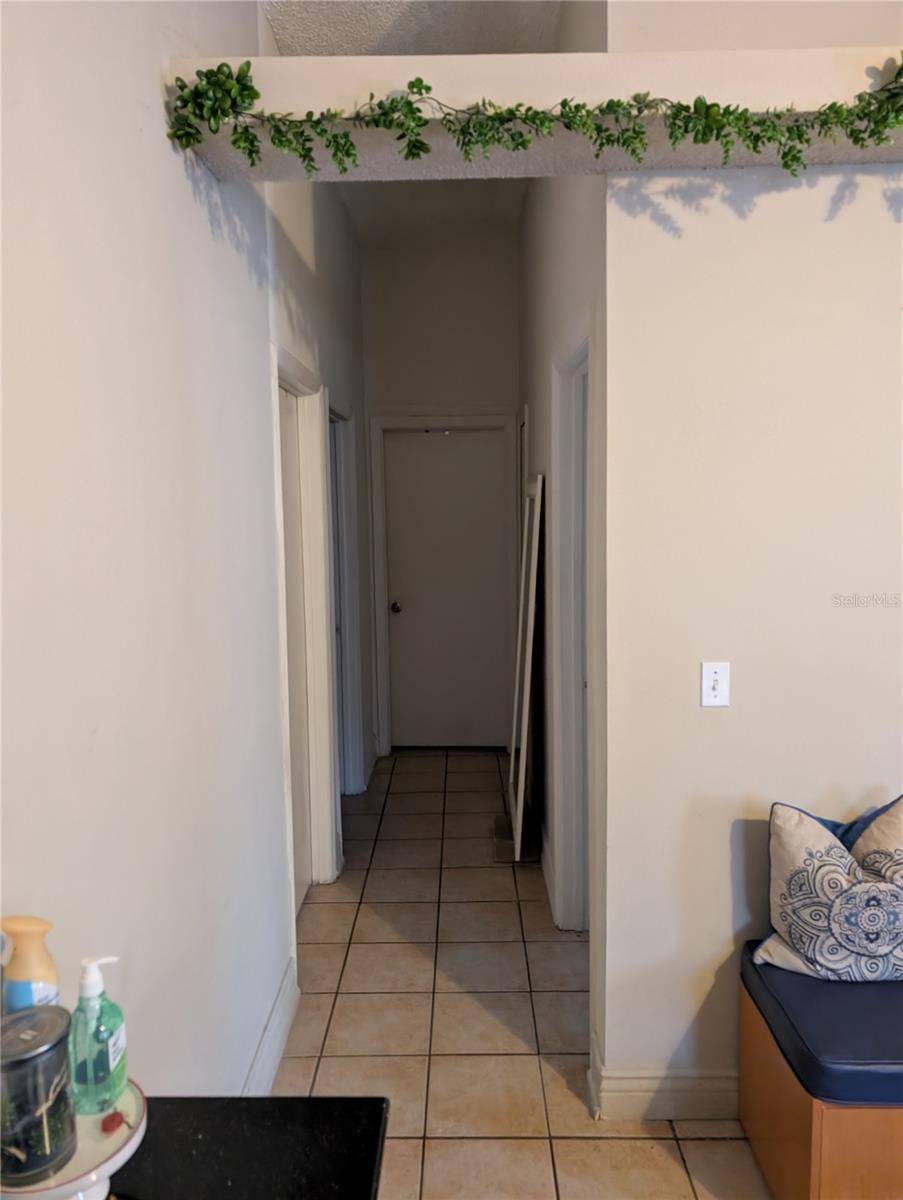 Orlando, FL 32810,7143 EDGEWATER SHORES CT