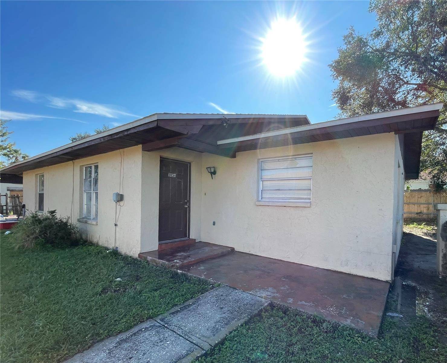 Lakeland, FL 33801,1054 BUCCANEER DR #1054 & 1056