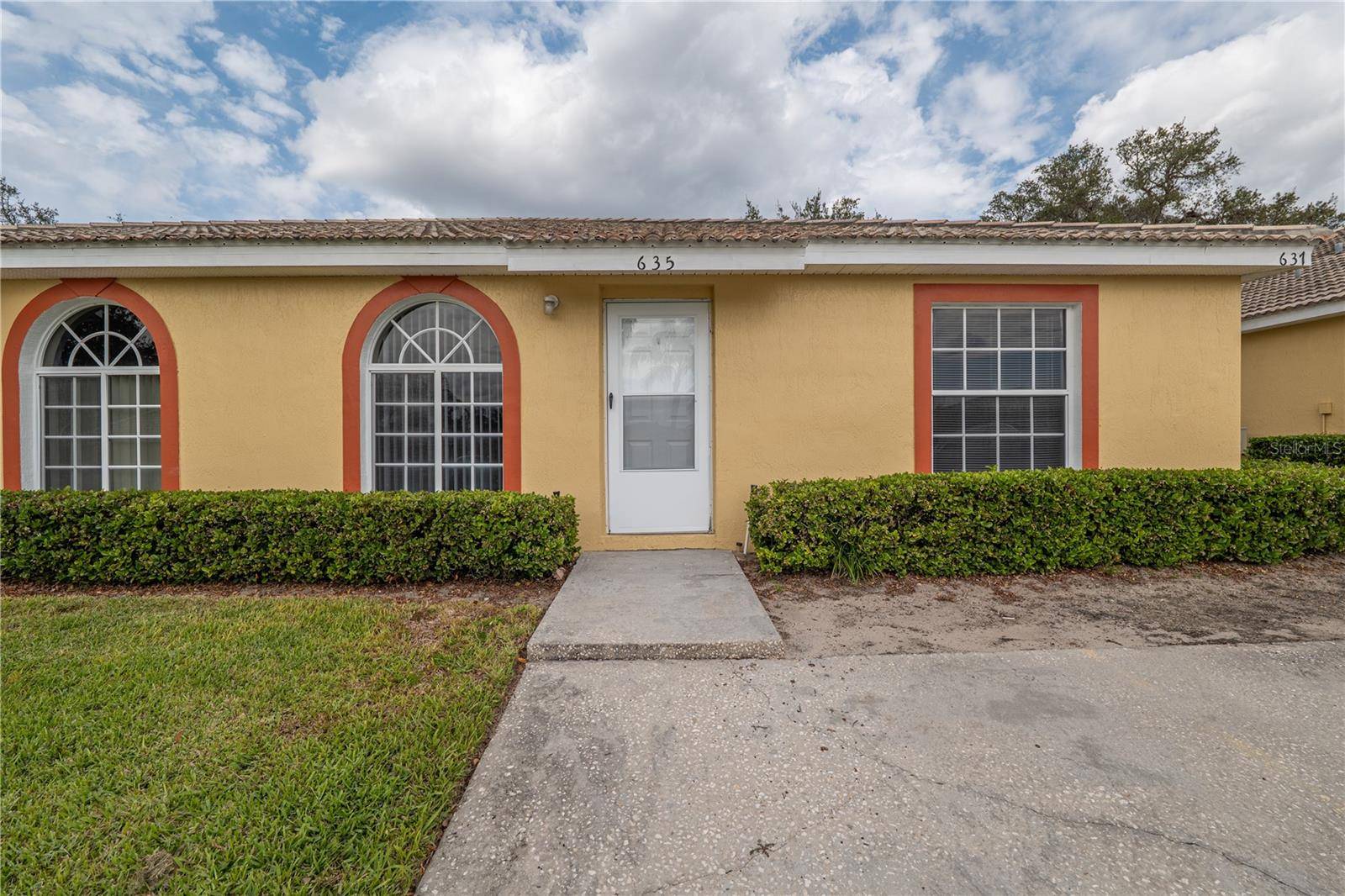 Kissimmee, FL 34759,635 LAKE MARION GOLF RESORT
