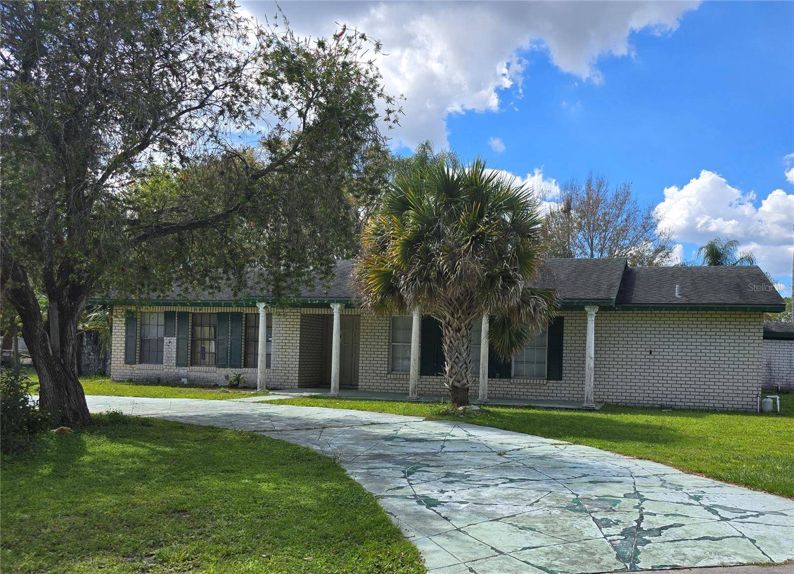 Kissimmee, FL 34741,616 N PALM AVE