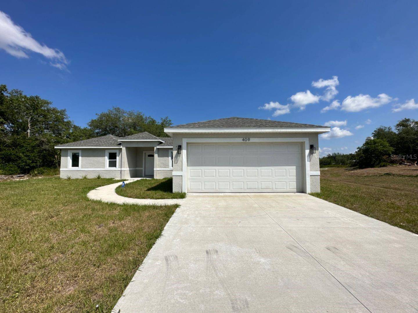 Kissimmee, FL 34759,409 ST JOHNS LN