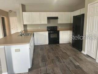 Kissimmee, FL 34759,935 CANNES DR