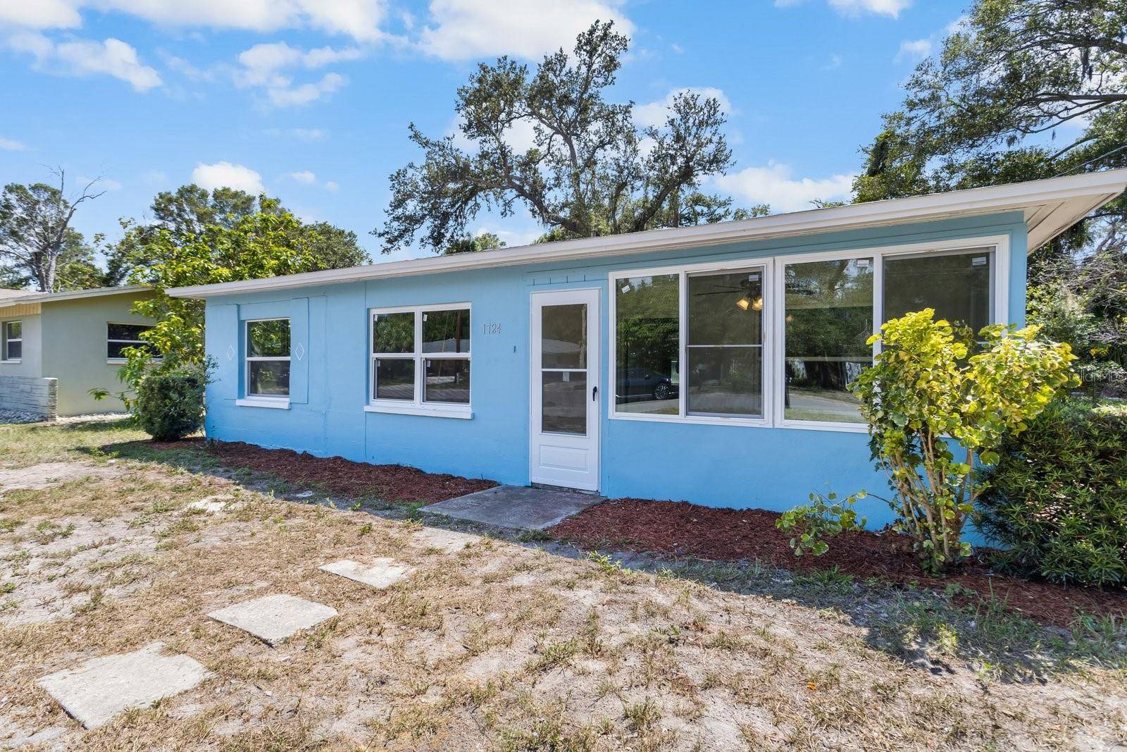 Clearwater, FL 33755,1724 HARBOR DR