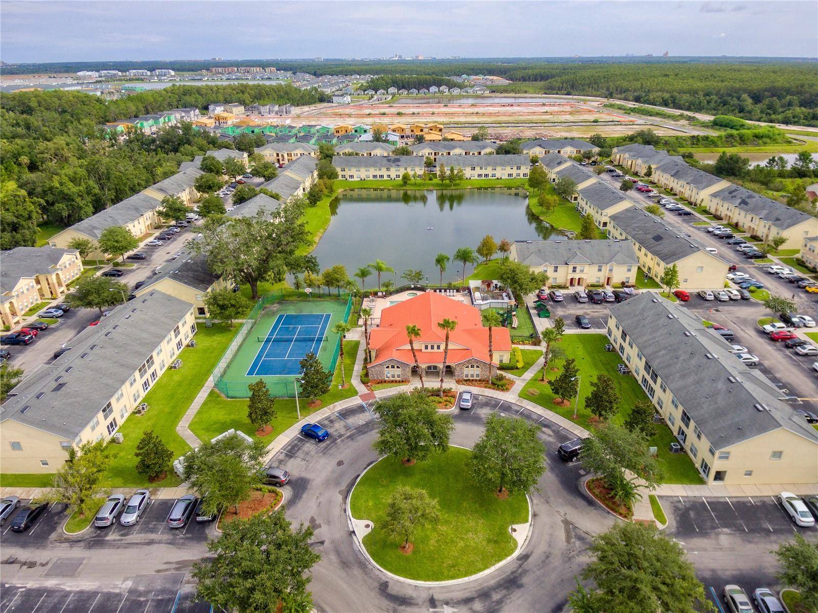 Kissimmee, FL 34746,2794 CLUB CORTILE CIR #B
