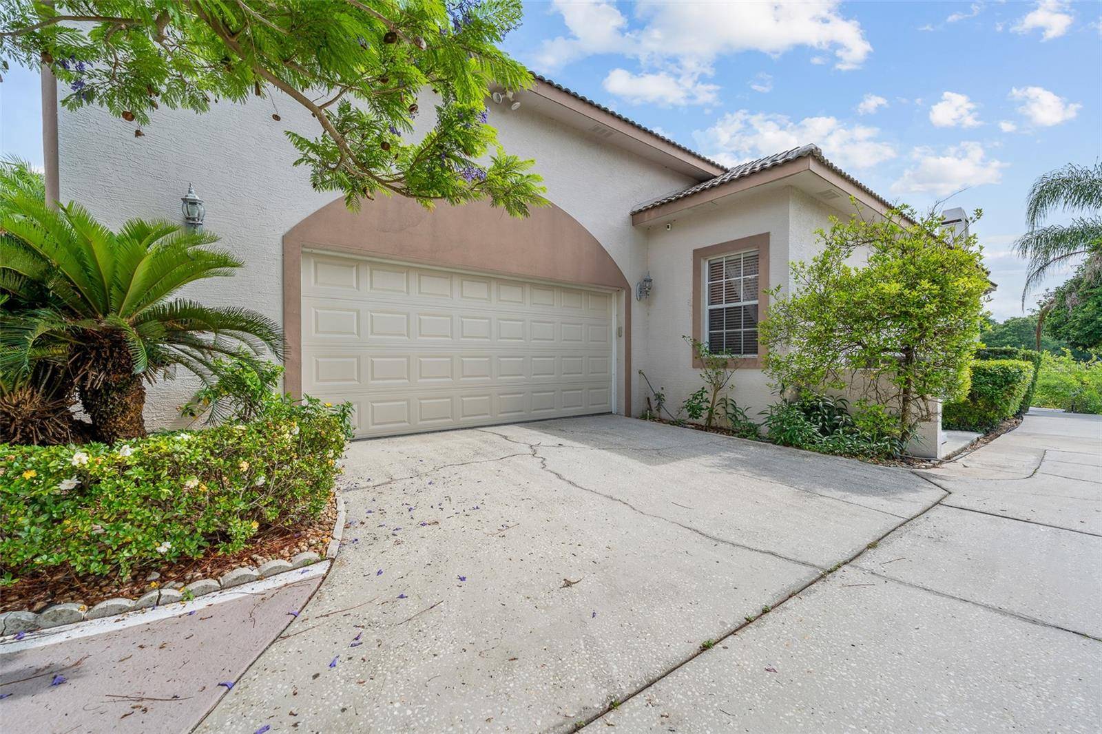 Orlando, FL 32819,8550 LOST COVE DR
