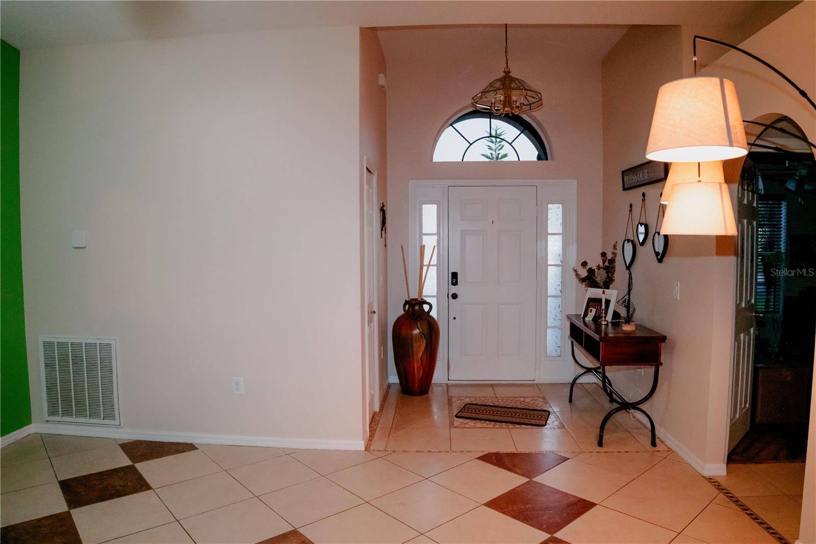 Kissimmee, FL 34758,2224 PARIA LN