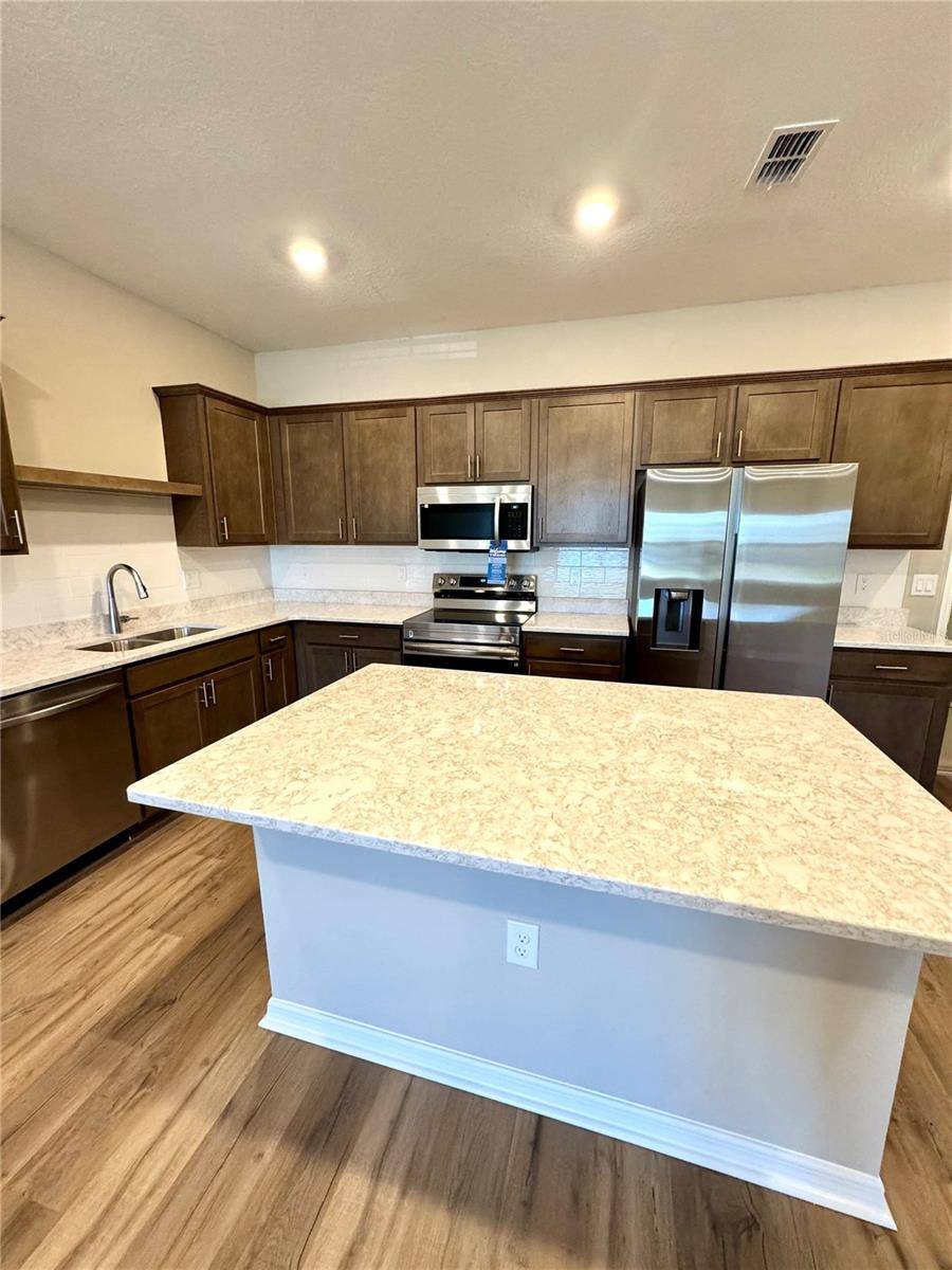 St Cloud, FL 34771,5745 FRESHWATER CANYON DR