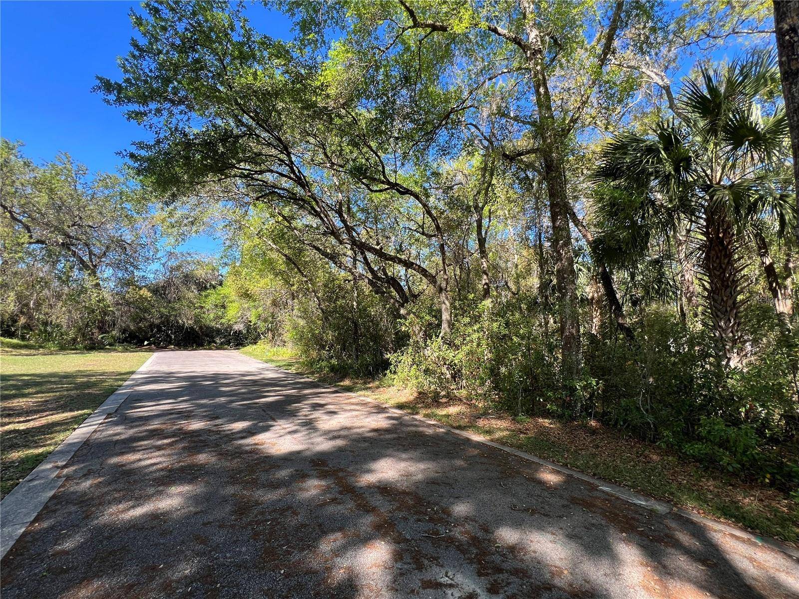 Deland, FL 32724,160 CUTBANK TRL