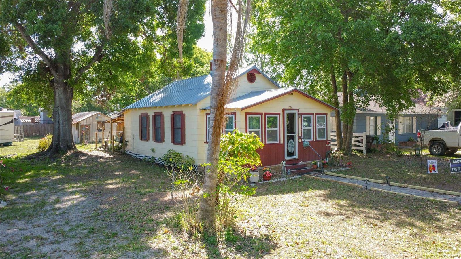 St Cloud, FL 34769,707 VIRGINIA AVE