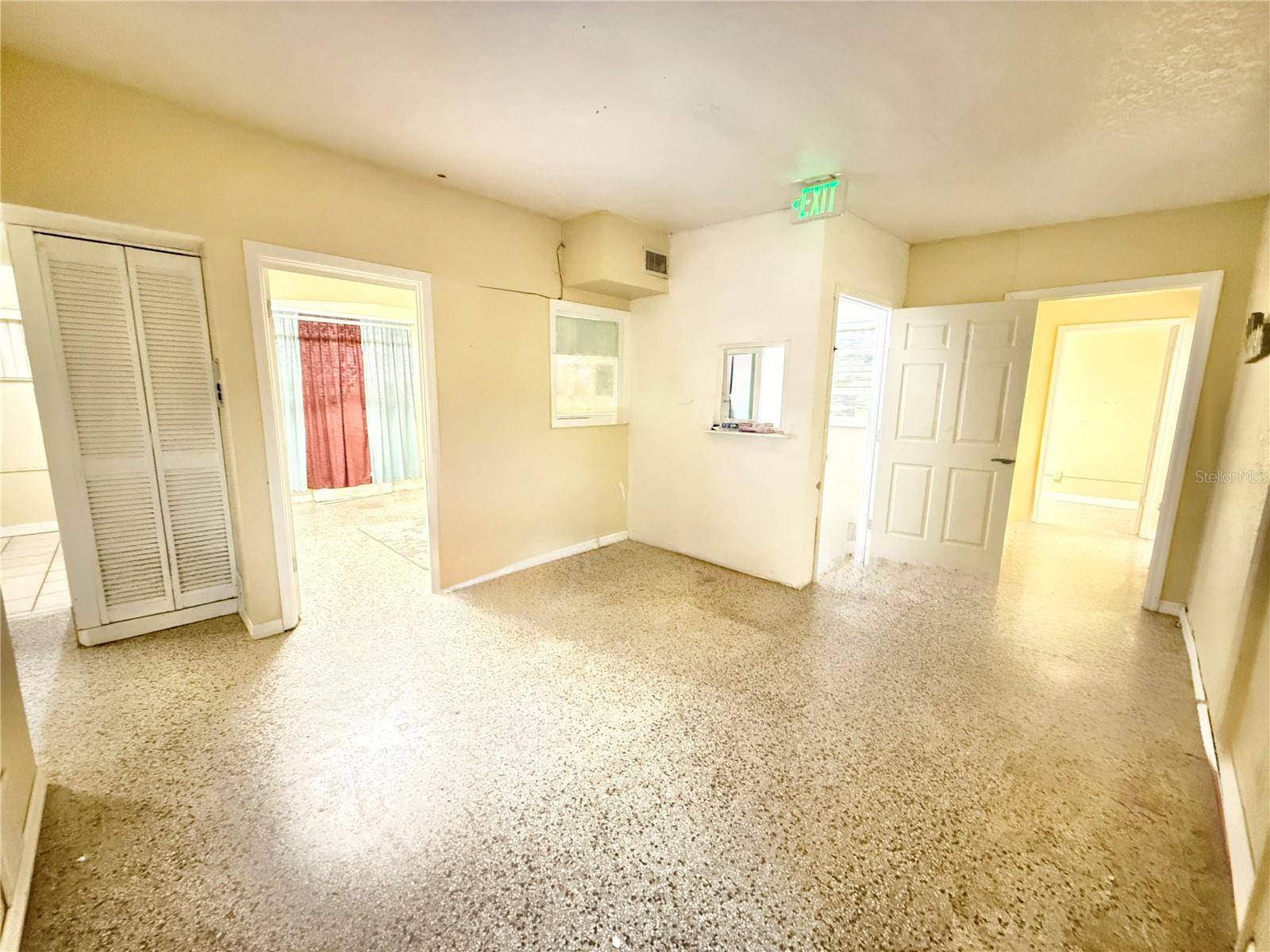 Kissimmee, FL 34741,2720 W VINE ST