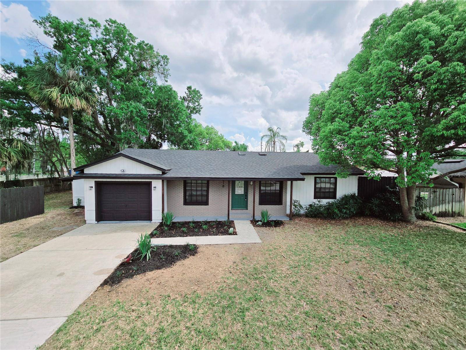 Longwood, FL 32750,218 W MAGNOLIA AVE