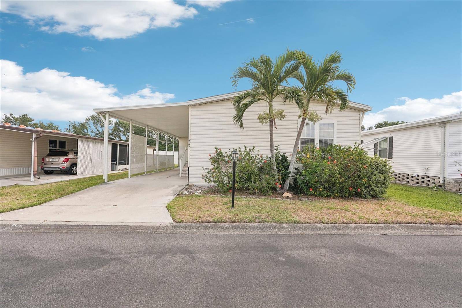 Bradenton, FL 34203,5316 53RD AVE E #Q106