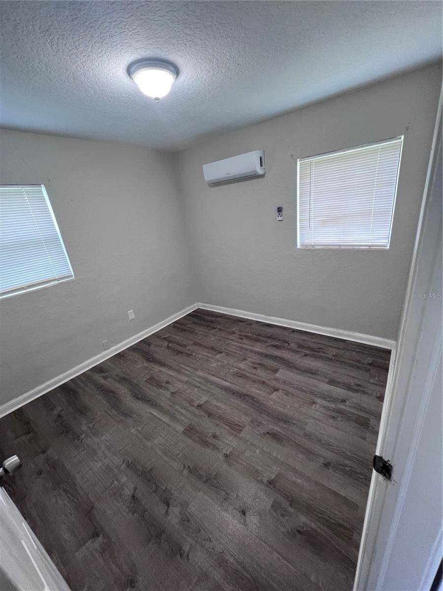 Lakeland, FL 33801,1320 N COMBEE RD #5