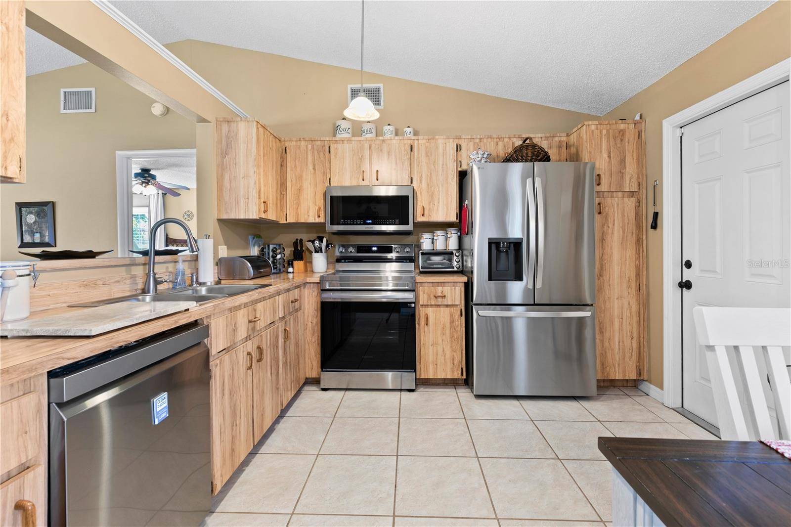 Cocoa, FL 32926,2222 WESTMINSTER DR