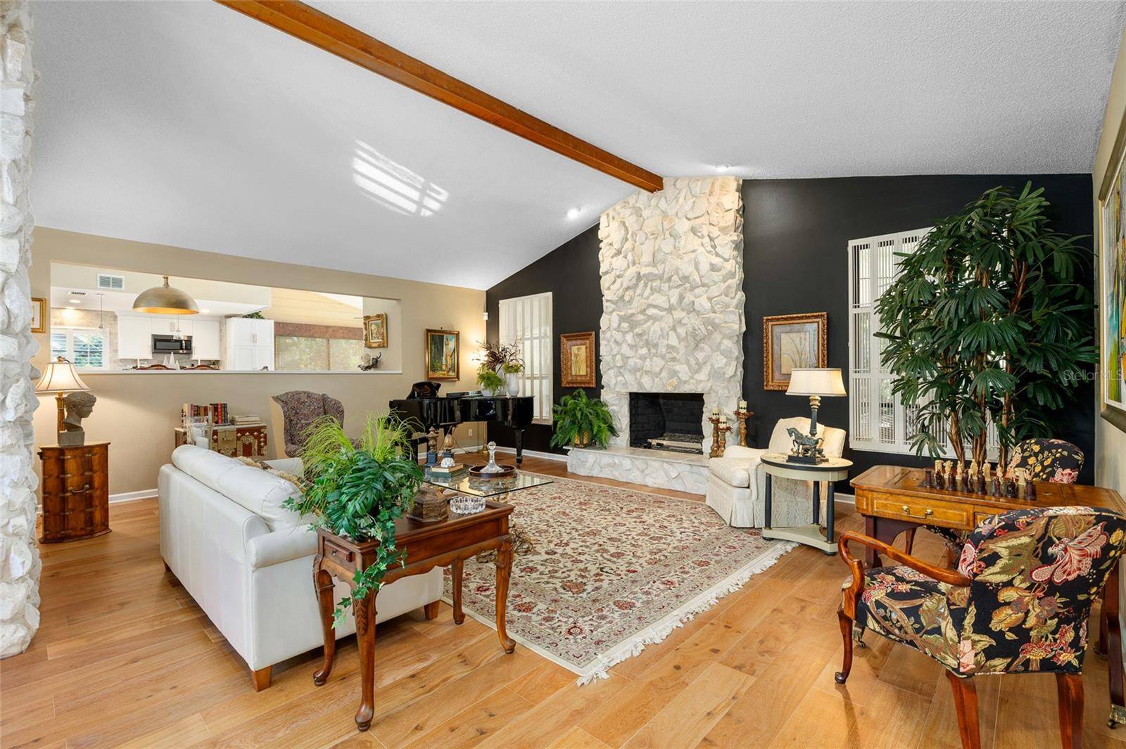 Tarpon Springs, FL 34688,1025 ROYAL TROON CT