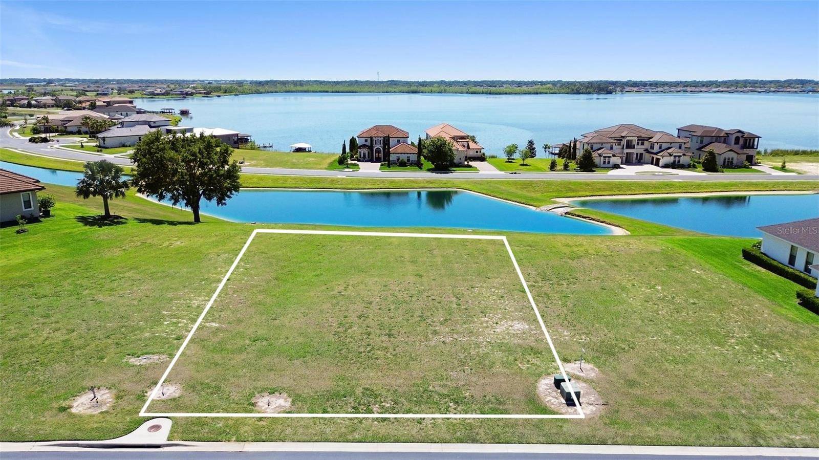 Auburndale, FL 33823,808 WATERFERN TRAIL DR