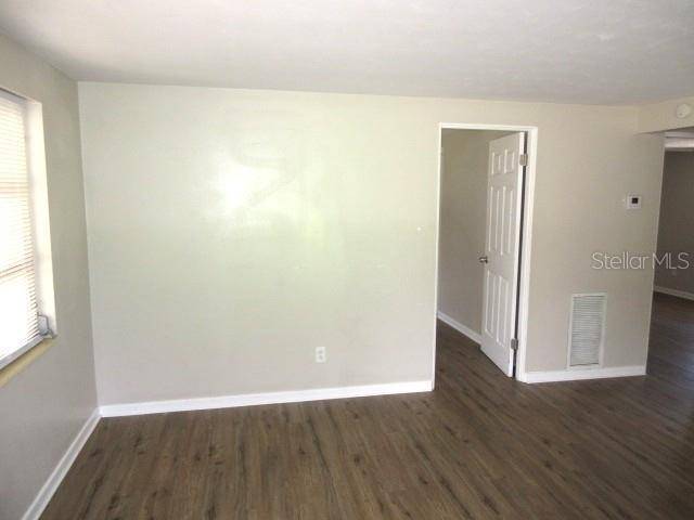 Avon Park, FL 33825,131 E CAMPHOR ST
