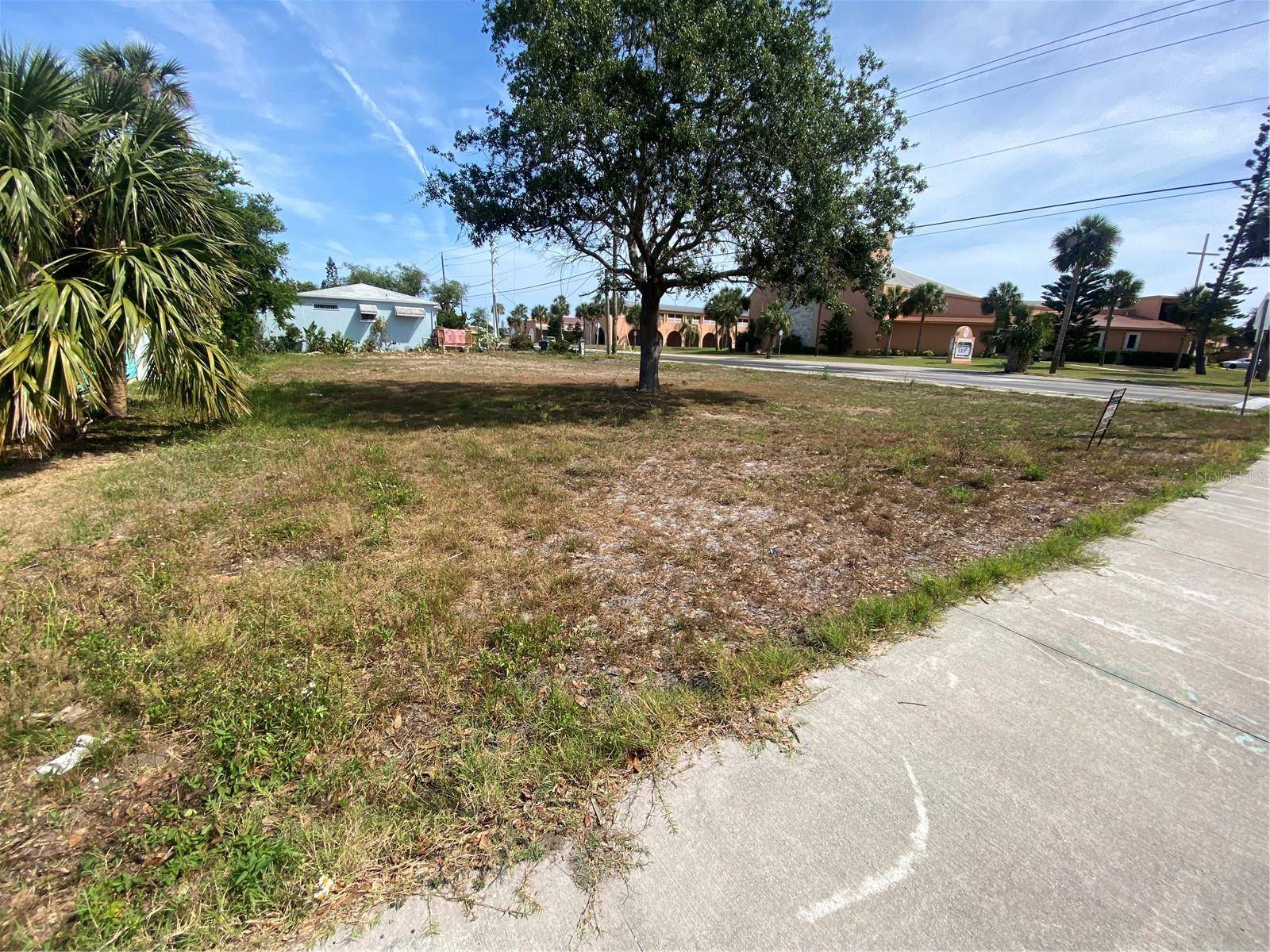 Daytona Beach, FL 32118,135 UNIVERSITY BLVD