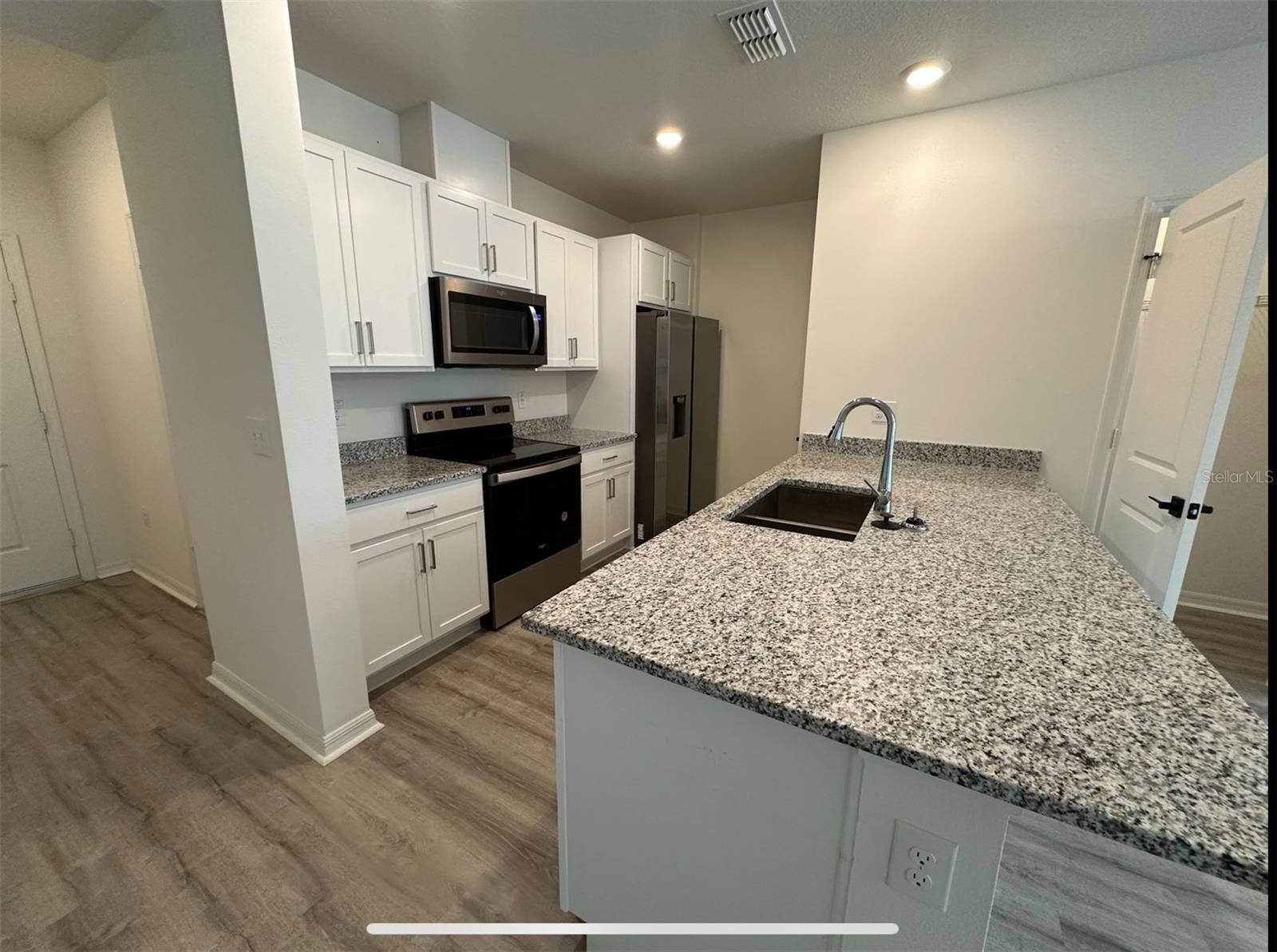 Davenport, FL 33896,662 STONEY POINT CIR