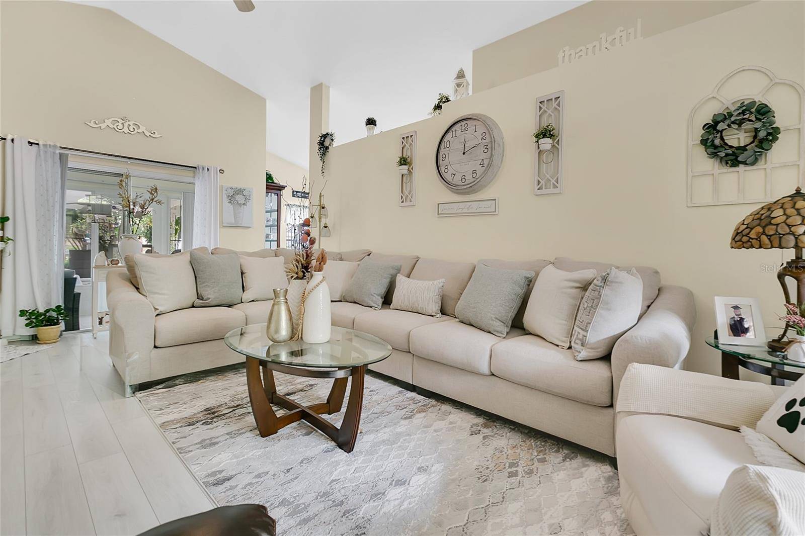 Minneola, FL 34715,906 ELM FOREST DR