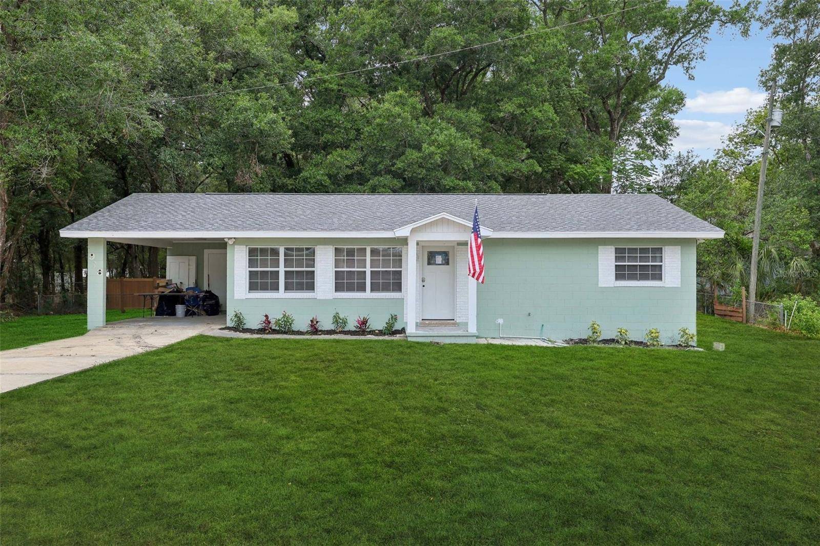 Deland, FL 32720,918 LOUISE LN