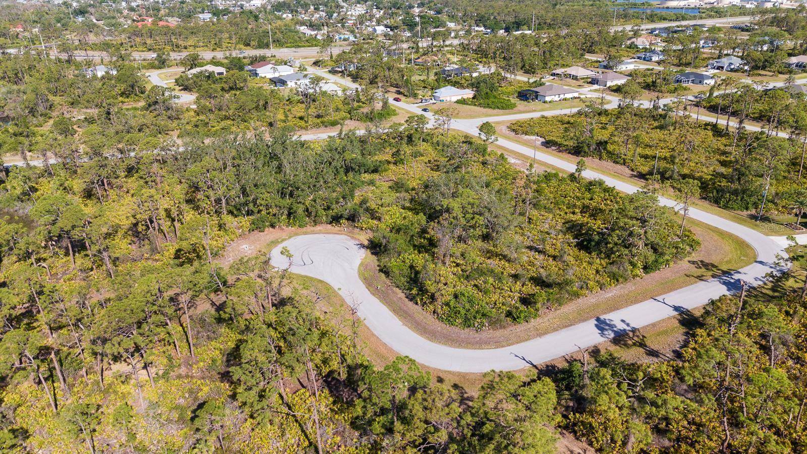 Rotonda West, FL 33947,123 FLOWER RD
